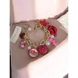 BETSEY JOHNSON Love Spell Charm Bracelet
